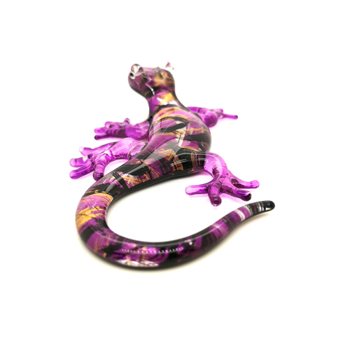 Découvrez notre sélection de Geckos violet, noir et or