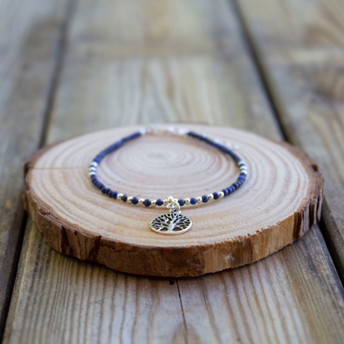Laissez-vous tenter par ce charmant bracelet arbre de vie lapis lazuli !