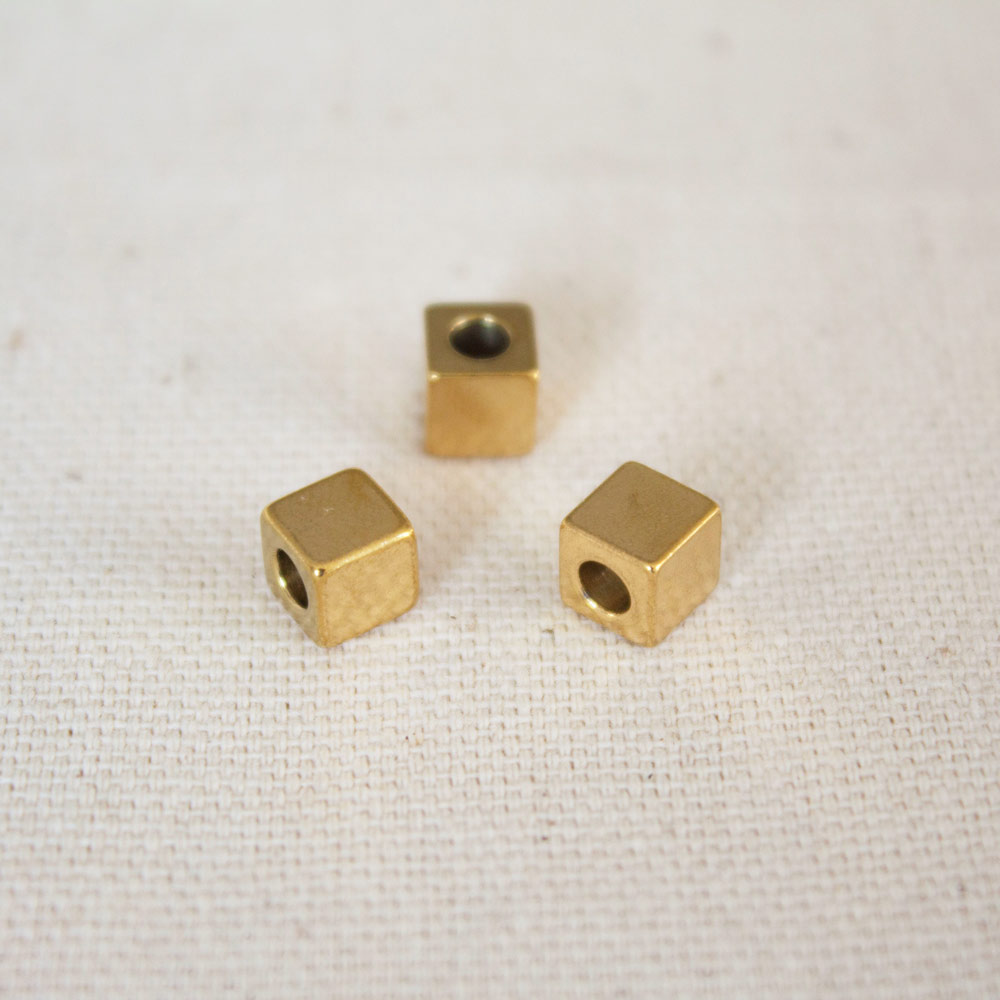 Appret cube acier inoxydable doré
